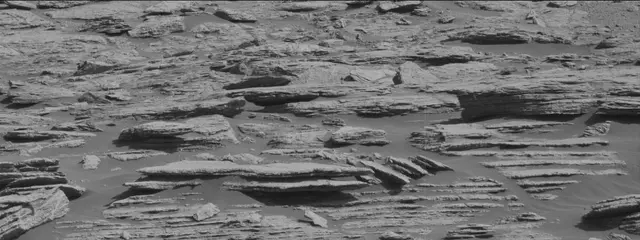 Sol 2572: Mast Camera (Mastcam)