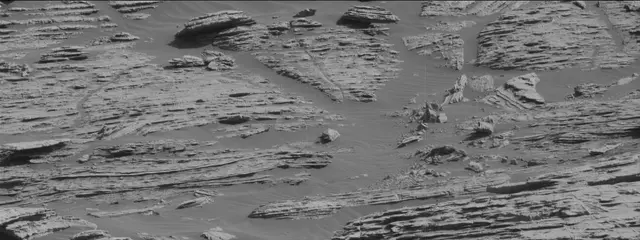 Sol 2572: Mast Camera (Mastcam)