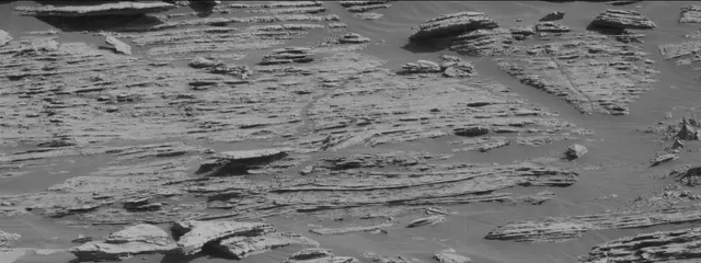 Sol 2572: Mast Camera (Mastcam)