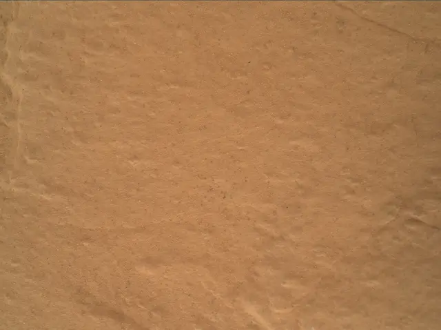 Sol 2572: Mars Hand Lens Imager (MAHLI)
