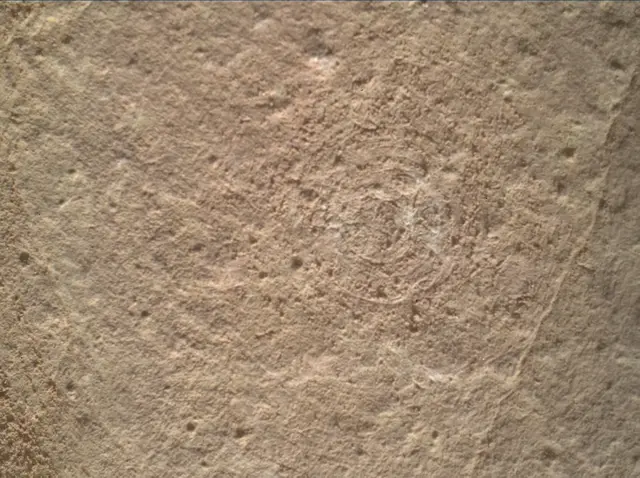 Sol 2574: Mars Hand Lens Imager (MAHLI)