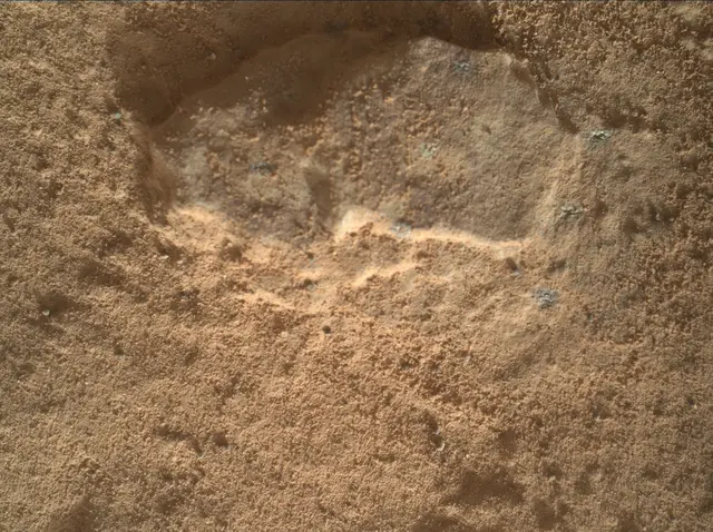 Sol 2574: Mars Hand Lens Imager (MAHLI)