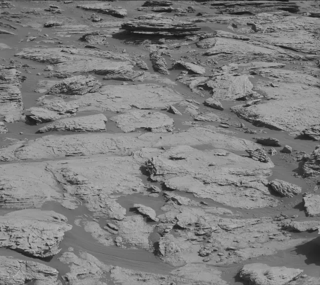 Sol 2575: Mast Camera (Mastcam)