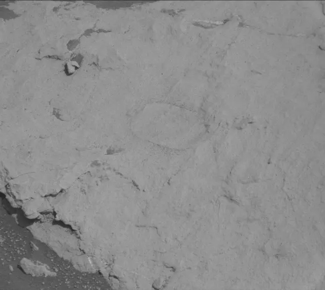 Sol 2575: Mast Camera (Mastcam)