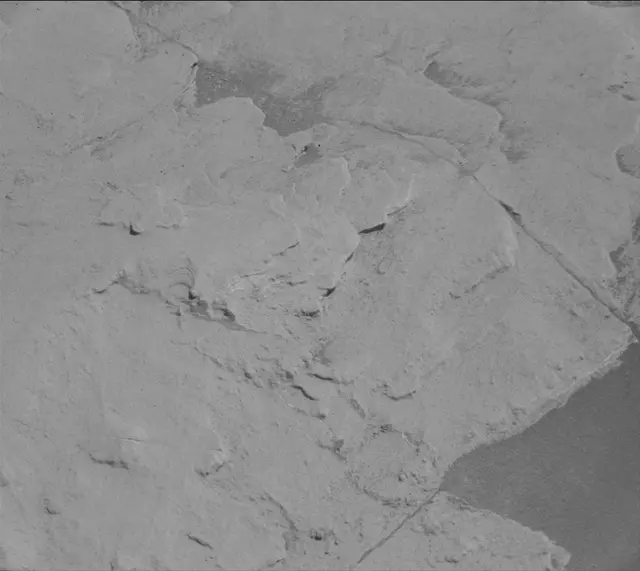 Sol 2575: Mast Camera (Mastcam)