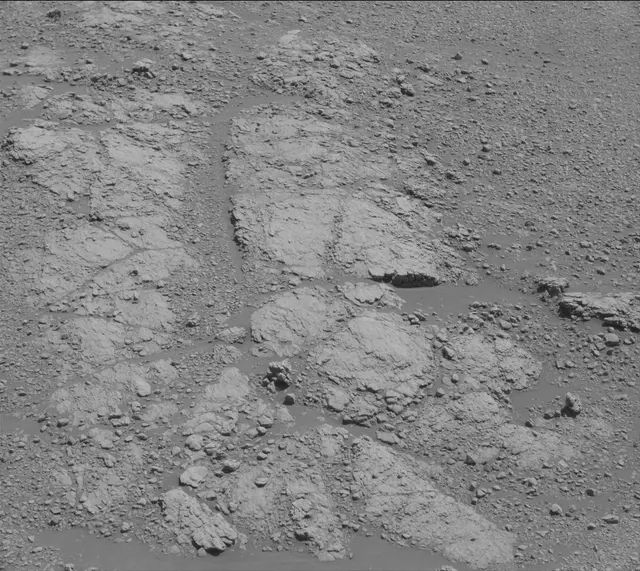 Sol 2577: Mast Camera (Mastcam)