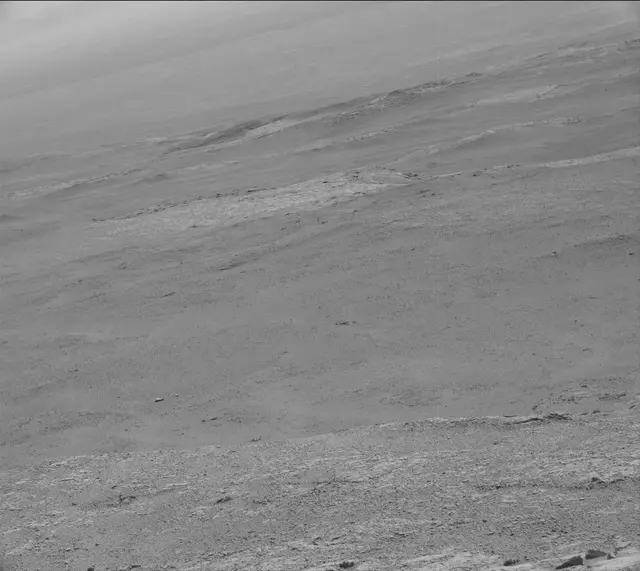 Sol 2577: Mast Camera (Mastcam)