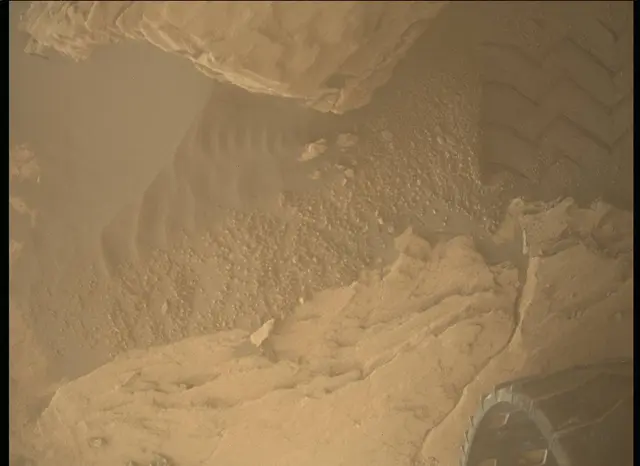 Sol 2577: Mars Descent Imager (MARDI)