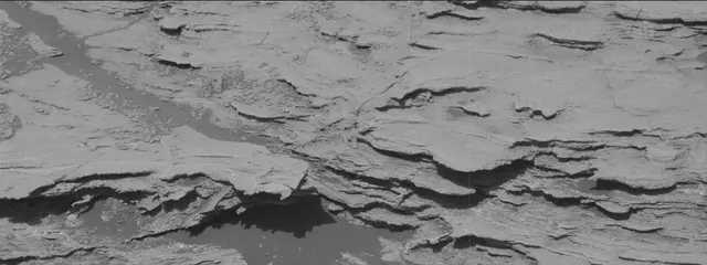 Sol 2579: Mast Camera (Mastcam)