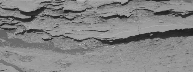Sol 2579: Mast Camera (Mastcam)