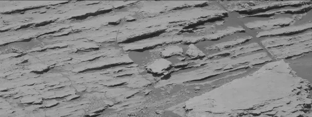 Sol 2579: Mast Camera (Mastcam)