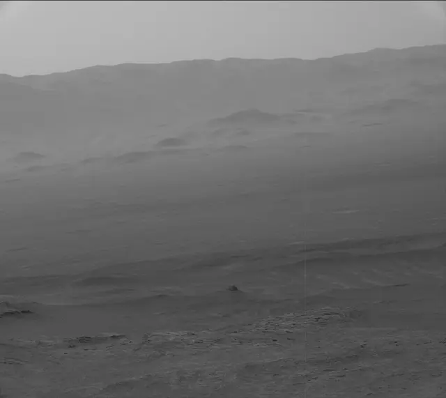 Sol 2579: Mast Camera (Mastcam)