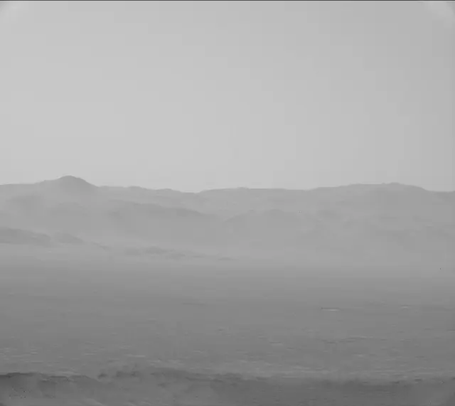 Sol 2580: Mast Camera (Mastcam)