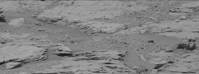 Sol 2581: Mast Camera (Mastcam)
