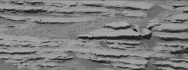 Sol 2581: Mast Camera (Mastcam)