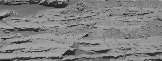 Sol 2581: Mast Camera (Mastcam)