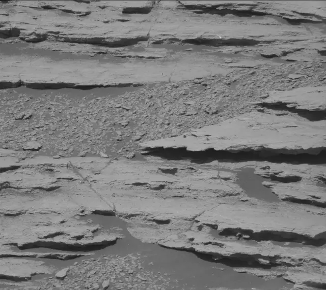 Sol 2581: Mast Camera (Mastcam)