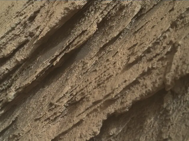 Sol 2581: Mars Hand Lens Imager (MAHLI)