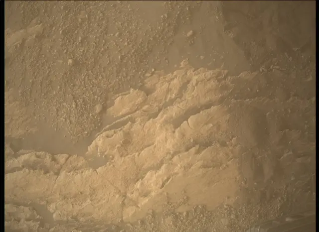 Sol 2582: Mars Descent Imager (MARDI)