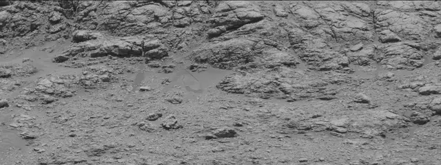 Sol 2584: Mast Camera (Mastcam)