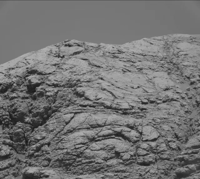 Sol 2584: Mast Camera (Mastcam)