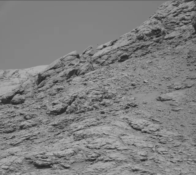 Sol 2584: Mast Camera (Mastcam)