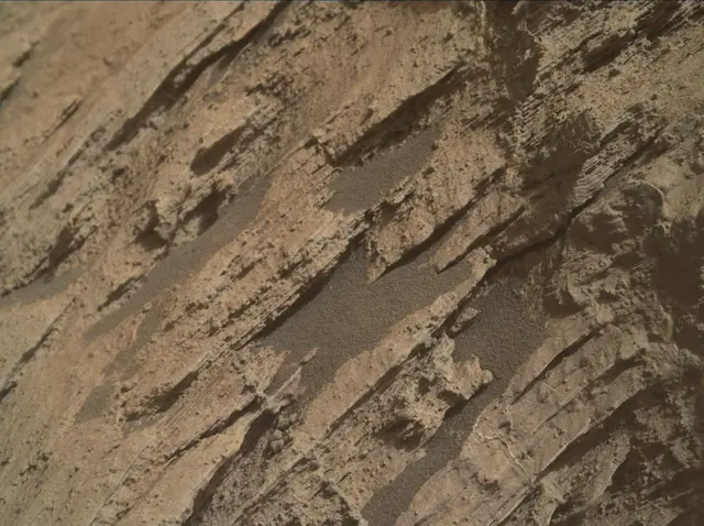 Sol 2585: Mars Hand Lens Imager (MAHLI)