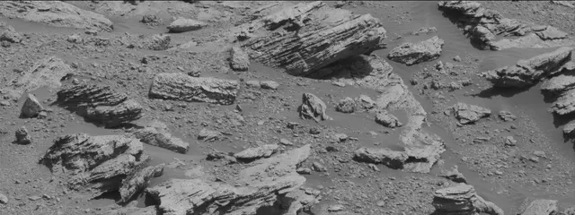 Sol 2586: Mast Camera (Mastcam)