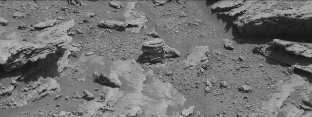 Sol 2586: Mast Camera (Mastcam)