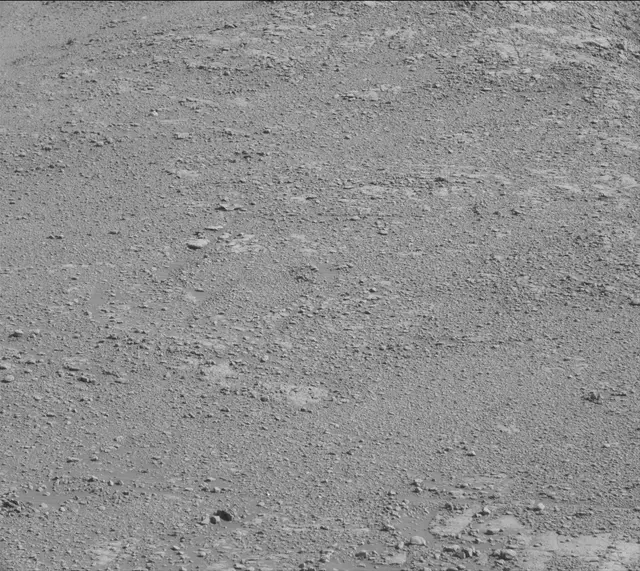 Sol 2586: Mast Camera (Mastcam)
