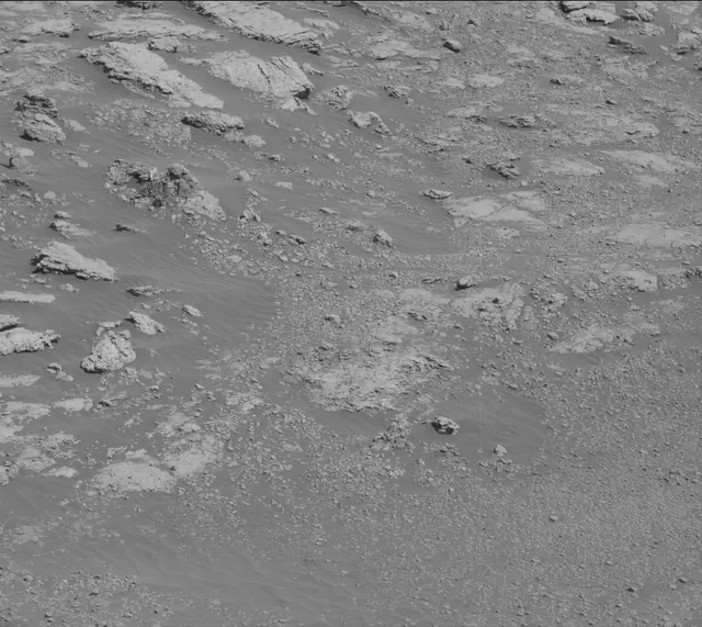 Sol 2588: Mast Camera (Mastcam)