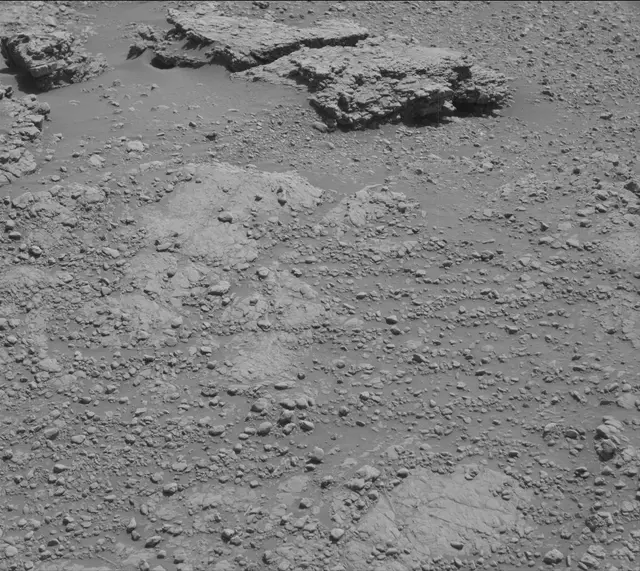 Sol 2588: Mast Camera (Mastcam)