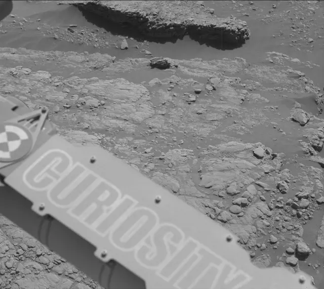 Sol 2589: Mast Camera (Mastcam)