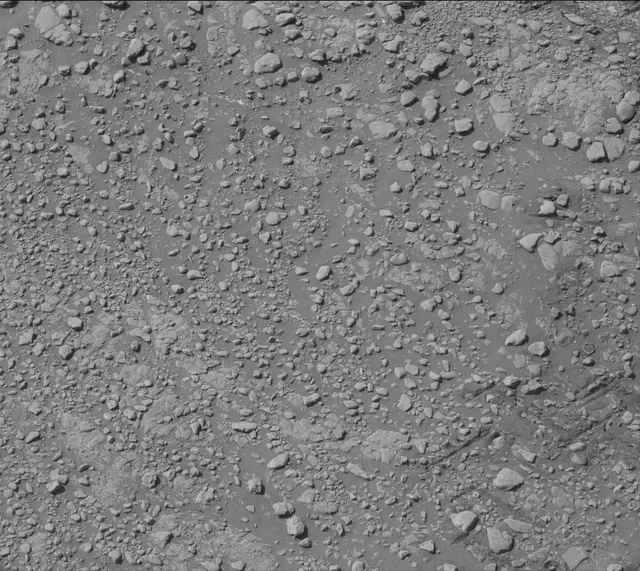 Sol 2589: Mast Camera (Mastcam)