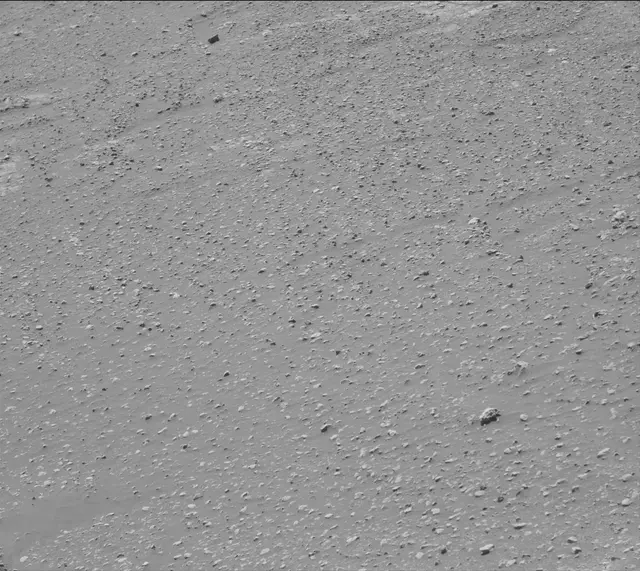 Sol 2589: Mast Camera (Mastcam)
