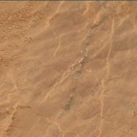 Sol 2590: Mars Hand Lens Imager (MAHLI)
