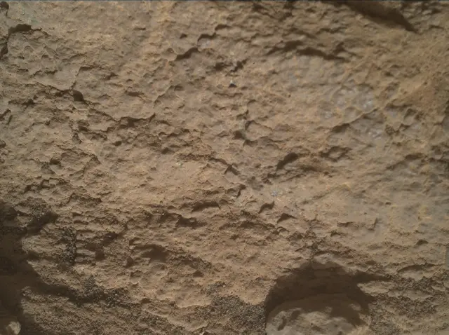 Sol 2591: Mars Hand Lens Imager (MAHLI)