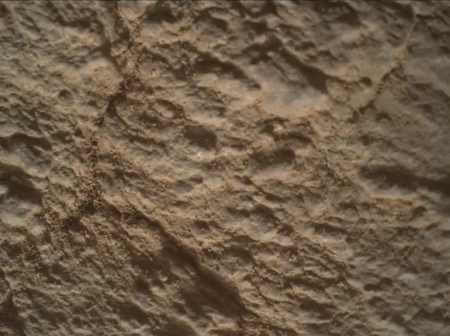 Sol 2591: Mars Hand Lens Imager (MAHLI)