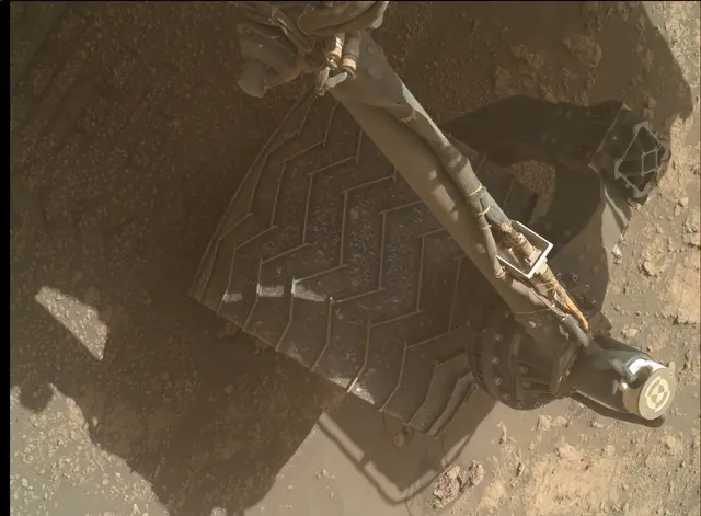 Sol 2592: Mars Hand Lens Imager (MAHLI)