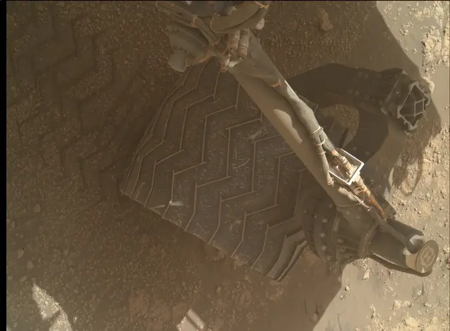 Sol 2592: Mars Hand Lens Imager (MAHLI)