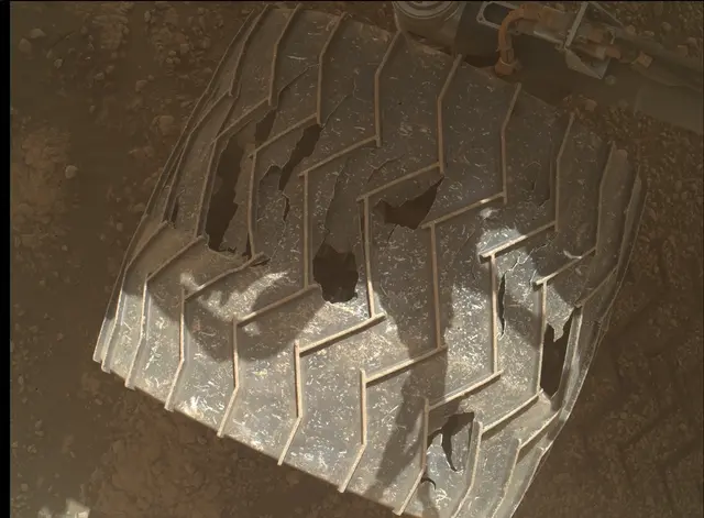 Sol 2592: Mars Hand Lens Imager (MAHLI)