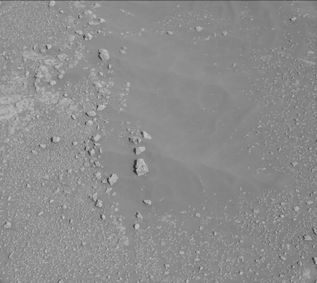 Sol 2593: Mast Camera (Mastcam)