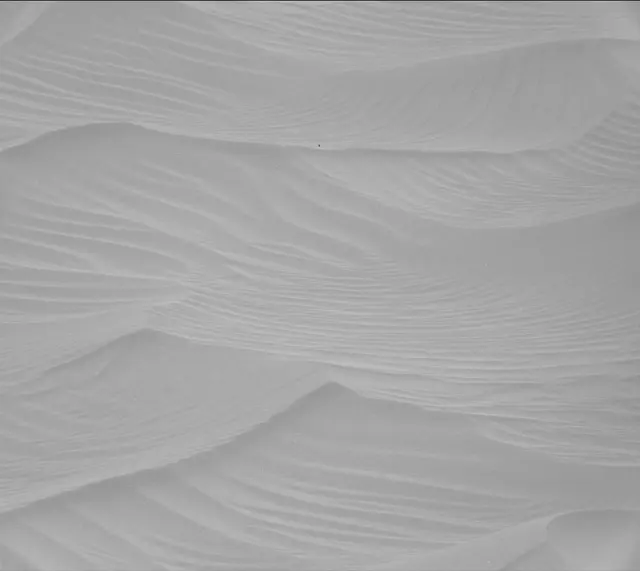 Sol 2595: Mast Camera (Mastcam)