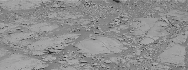 Sol 2597: Mast Camera (Mastcam)