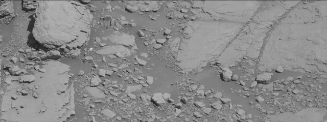Sol 2597: Mast Camera (Mastcam)