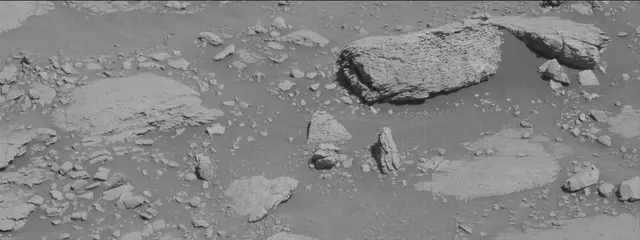 Sol 2597: Mast Camera (Mastcam)
