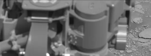 Sol 2597: Mast Camera (Mastcam)
