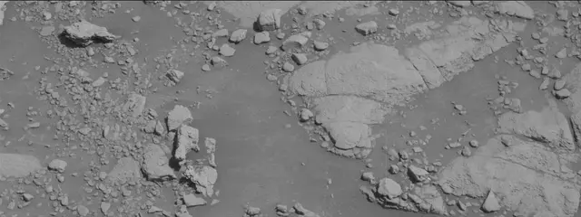 Sol 2597: Mast Camera (Mastcam)