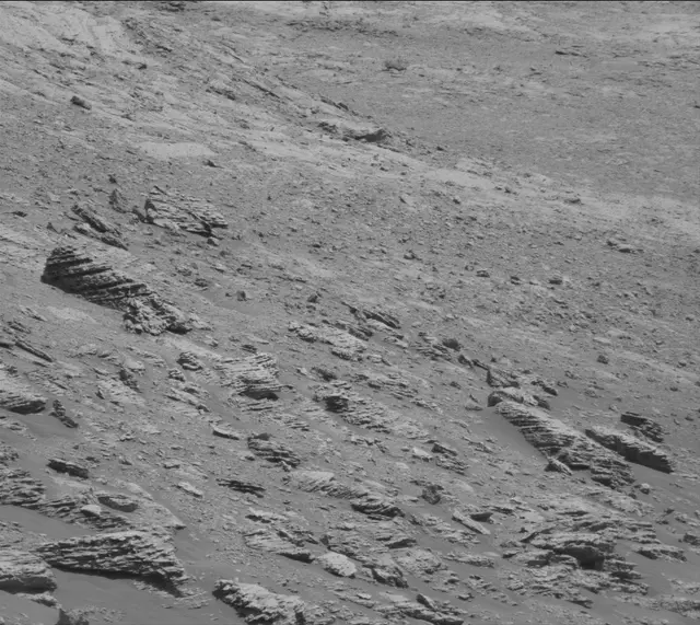 Sol 2597: Mast Camera (Mastcam)