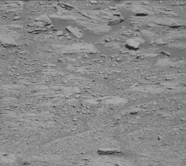 Sol 2597: Mast Camera (Mastcam)